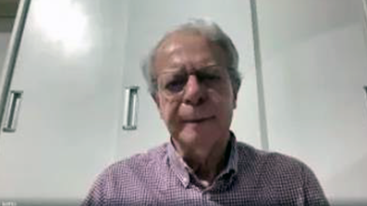 Frei Betto em encontro do Papo de 2ª